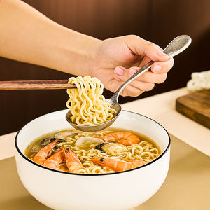 Cuchara de Sopa Moderna de Titanio Puro Plateada en Plata, con Mango Largo, Capacidad de 20 ml, Apta para Lavavajillas, para Uso Doméstico - Product Image 3