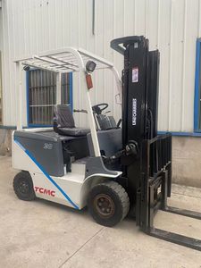 Mini chariot élévateur électrique d'occasion TCM FD20 2 tonnes Original japonais en bon état Prix bas pour la vente de machines de construction - Product Image 2