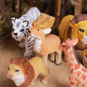 Ornamenti <span class=keywords><strong>Animali</strong></span> Intagliati <span class=keywords><strong>a</strong></span> <span class=keywords><strong>Mano</strong></span> Personalizzati, Piccoli <span class=keywords><strong>Animali</strong></span> <span class=keywords><strong>in</strong></span> <span class=keywords><strong>Legno</strong></span> Intagliati Artigianalmente - Product Image 1