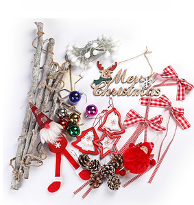 Ciondolo decorativo in legno ornamenti creativi fai-da-te albero di natale appeso decorazione natalizia per la decorazione della parete della finestra - Product Image 5