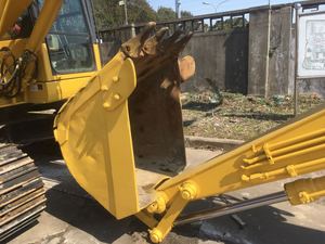 Excavatrice sur chenilles Komatsu Pc138US-8 Jaune Hydraulique pour travaux de construction 13 tonnes - Product Image 6