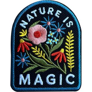 Parche Bordado Nature Is Magic de 3 Pulgadas, Termoadhesivo o para Coser, Aplique Floral para Bolsos y Parches de Viaje - Product Image 1