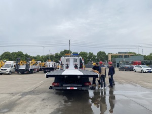 Nouveau Camion de <span class=keywords><strong>Remorquage</strong></span> Foton Aumark 5.4M avec Plateforme Inclinable, Rotateur, Diesel, Manuel, Treuil Hydraulique 4T pour le Secours Routier - Product Image 6