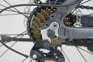 Bicicleta de Montaña Económica de 26 Pulgadas y 21 Velocidades con Frenos de Disco Hidráulicos, Cuadro de Acero y Amortiguación - Product Image 4