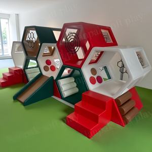 อุปกรณ์สำหรับเด็กเล่นเกมแนวซอฟท์สำหรับเด็กลูกบาศก์รังผึ้งสำหรับเล่นเกมเขาวงกตในร่ม - Product Image 1