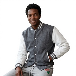Veste universitaire grise pour homme avec manches blanches, coupe classique, col rabattu, fermeture boutonnée, plusieurs couleurs disponibles, personnalisable - Product Image 1