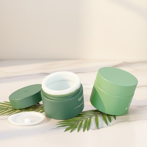 Envases Cosméticos Personalizados en Color Verde Mate, Frascos de Vidrio para Crema Facial de Porcelana Blanca de 15g, 20g, 30g, 50g y 100g con Tapas de Rosca - Product Image 1