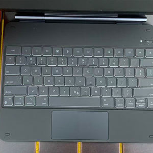 Custodia con Tastiera per Tablet Facile da Usare con Chiusura Magnetica per <span class=keywords><strong>iPad</strong></span>, Tastiera con Trackpad, <span class=keywords><strong>Accessori</strong></span> Elettronici di Consumo - Product Image 2