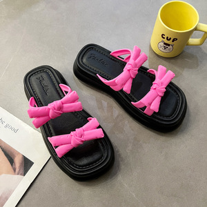 Logo personnalisé Chaussons d'été à la mode Diapositives <span class=keywords><strong>pour</strong></span> les dames Vente en gros <span class=keywords><strong>pas</strong></span> <span class=keywords><strong>cher</strong></span> Éponge Chaussons <span class=keywords><strong>pour</strong></span> femmes Sandales - Product Image 5