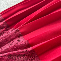 Robe longue plissée élégante pour femme avec empiècements en dentelle, manches longues, ceinture, coupe trapèze, longueur midi, pour le quotidien et les soirées décontractées