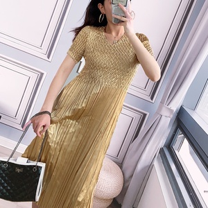 Thời Trang Mùa Hè Váy 2020 Phụ Nữ Phụ Nữ Thanh Lịch Đảng Quý Bà Vàng Cao Quý Pleated Cao Eo Quần Áo - Product Image 2