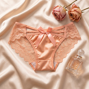 Culottes sexy en nylon tricoté avec dentelle pour femme, à bretelles croisées et nœud décoratif, en maille transparente, douces, respirantes, couleur unie, taille mi-haute, OEM - Product Image 2