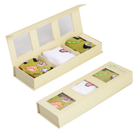 Boîte cadeau magnétique en carton avec logo personnalisé, séparateur de matériaux recyclés stratifiés mats pour enfants et bébés, ensemble de sous-vêtements et chaussettes, emballage