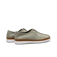 Pantoufle à rayures d'usine de Pologne avec semelles extérieures en EVA feuille homme femme sandale tongs avec semelle coulissante