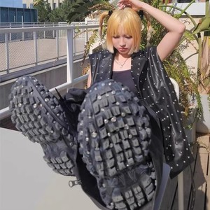 Chaussures Chunky à semelle extérieure en caoutchouc, semelle intermédiaire en EVA, antidérapantes, talon moyen, brides croisées peu profondes, style décontracté et sportif - Product Image 3