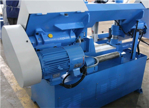 Scie à ruban semi-automatique pour la découpe des métaux, machine horizontale pour couper l'acier inoxydable, moteur 2,2 kW, haute sécurité - Product Image 4