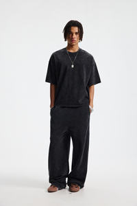 उच्च गुणवत्ता वाली क्रॉप्ड बॉक्सी टी शर्ट 100% कपास टी शर्ट स्टवेअर शैली की खाली कस्टम रेट्रो एसिड वॉश टी शर्ट पुरुषों के लिए - Product Image 3