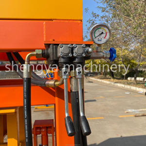 Machine à blocs de béton hydraulique haute performance SHENGYA Machinery QT4-30, machine à fabriquer des blocs creux, 380v, alimentation électrique triphasée - Product Image 5