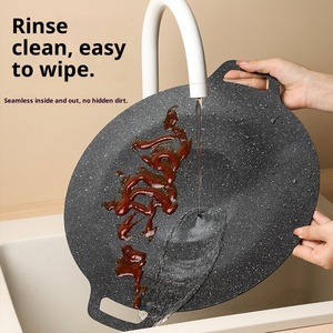 Plaque <span class=keywords><strong>de</strong></span> <span class=keywords><strong>cuisson</strong></span> ronde en fonte pour <span class=keywords><strong>barbecue</strong></span> coréen antiadhésive à épaisseur multiple, vente chaude, avec double poignée - Product Image 4