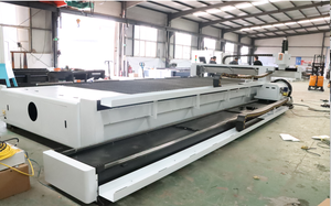 เครื่องตัดไฟเบอร์เลเซอร์อเนกประสงค์ YIHAI สำหรับแผ่นโลหะและท่อ ระบบ 1500-6000 วัตต์ รองรับส่วนประกอบระบบ BMP เลเซอร์ 1500 วัตต์ - Product Image 5