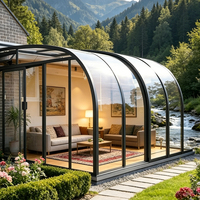Véranda électrique pliante sur mesure conforme aux réglementations de construction et à la norme de la norme CE, avec des portes coulissantes en verre mobiles