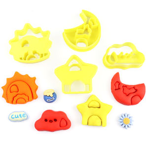 032 vente en gros de 4 pièces en plastique <span class=keywords><strong>emporte</strong></span>-pièces ensemble système de ciel étoilé forme de soleil et de <span class=keywords><strong>nuage</strong></span> <span class=keywords><strong>emporte</strong></span>-pièce pour la cuisine cuisson forme de <span class=keywords><strong>nuage</strong></span> - Product Image 1