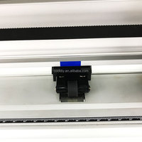 Plotter de Corte MC-630 para Vinilo, Adhesivos y Papel de Transferencia Oscuro con Función de Contorno