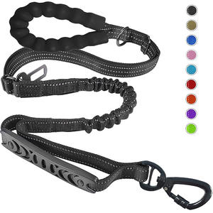 Correa Táctica Duradera y Resistente para Entrenamiento de Perros en Tráfico, Ajustable, Retráctil, Elástica Tipo Bungee, Reflectante y con Clip de Doble Asa - Product Image 4