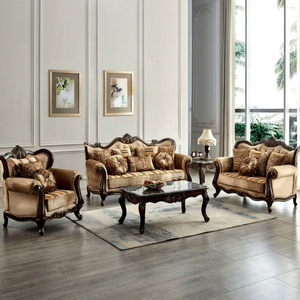 Ensemble de canapés en bois massif européen, meubles de salon traditionnels rembourrés en velours avec accoudoirs à volutes et dossier capitonné - Product Image 1