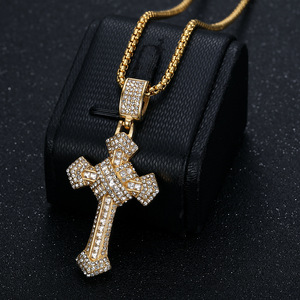 Colliers pendentifs pour hommes en acier inoxydable de style hip-hop gothique C&J, avec croix de Jésus et zircone cubique glacée, sans ternissement, cadeau - Product Image 6