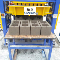 Machine à fabriquer des blocs de ciment creux QT4-15, prix de la machine à briques multifonctionnelle