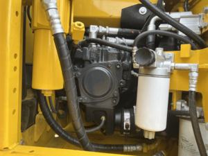 Excavatrice Komatsu d'occasion 12 tonnes, 95% neuve, PC120-8 PC120, faible nombre d'heures, d'occasion, Japon, prix bas, bon état - Product Image 6