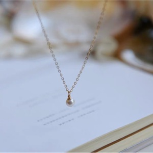 Collar Chapado en Oro de 14K con Perla Natural de Agua Dulce, Cadena de Clavícula con Forma de Bombilla Pequeña y Brillante para Mujer, Elegante - Product Image 3