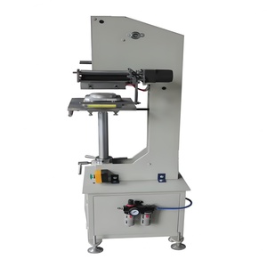 Machine de marquage à chaud pneumatique automatique personnalisée certifiée CE pour valises, boîtes cadeaux et étuis à bagages - Product Image 2