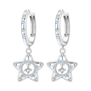 Nuevos Aros de Estrella y Luna de Latón Blanco con Circones - Regalo Romántico para Mujeres - Product Image 1