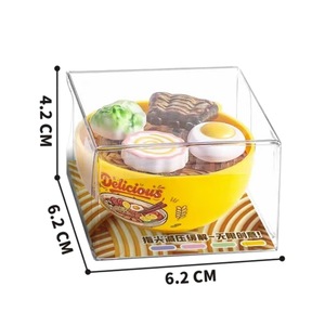 Llavero Giratorio Antiestrés con Diseño de Ramen, Regalo para Jóvenes de 15 Años, Adorno de Escritorio Unisex - Product Image 1