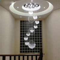 Longue spirale glands lustres en cristal goutte de pluie glands lampes suspendues Duplex Hall escalier en colimaçon plafonnier
