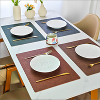 Set de table rectangulaire bicolore imitation cuir de vache, en PVC et vinyle, pour table de petit-déjeuner et de salle à manger, idéal pour restaurants