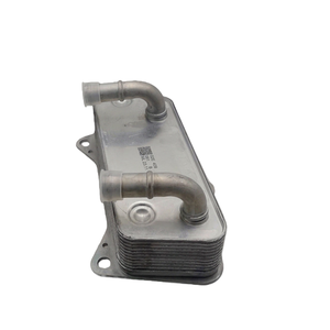 Nouveau refroidisseur d'huile de transmission moteur OEM (Pièce # 02E409061B) Pièces d'usine en gros pour <span class=keywords><strong>Volkswagen</strong></span> Jetta Golf Audi A3 TT - Product Image 3