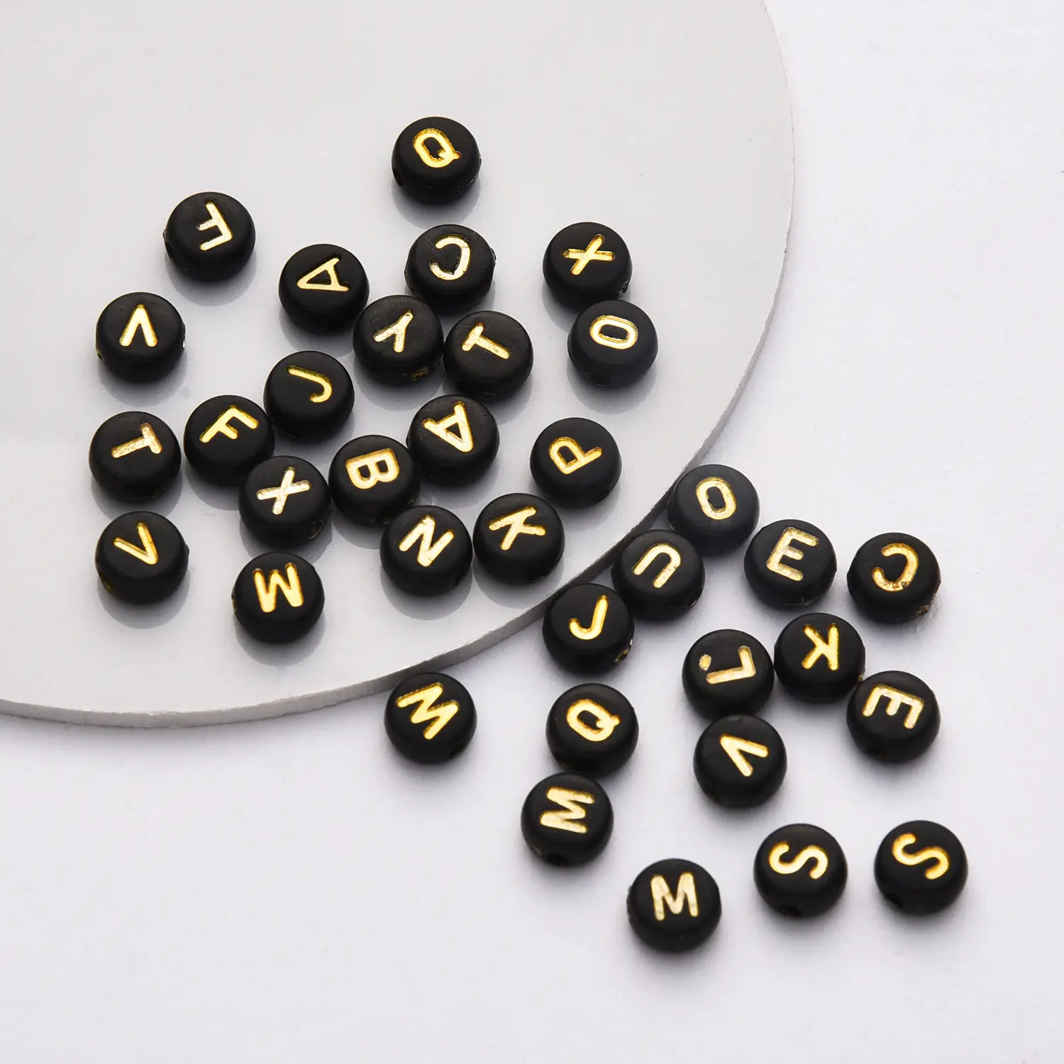 Hongzhi Wholesale Letter Beads 4*7mm Acrylic Random Black With Gold Alphabet Letter Beads ForJewelry Making Bracelets