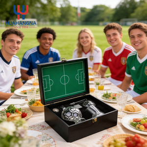 Vaso de Cerveza con Forma de Bota y Decantador de Whisky con Logotipo Personalizado en Caja de Madera Premium para Zona de Aficionados al Fútbol - Product Image 4