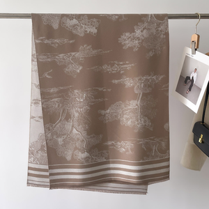 Écharpe carrée réversible pour femme, motif rayé, usage quotidien, design traditionnel, hiver - Product Image 3