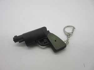 Llavero de Plástico con Forma de Mini Pistola 3D, Divertido, de Buena Calidad, Regalo Promocional, Fabricado por OEM, con Certificación Sedex Pillar 4 - Product Image 1