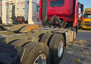 Cabeza Tractora Usada Shacman Delong X5000 6x4, Camión Remolque de Segunda Mano de Alta Potencia para Logística en África - Product Image 6