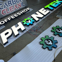 Lettres en acrylique en acier inoxydable LED personnalisées, éclairées par l'avant, étanches pour l'extérieur, pour les entreprises