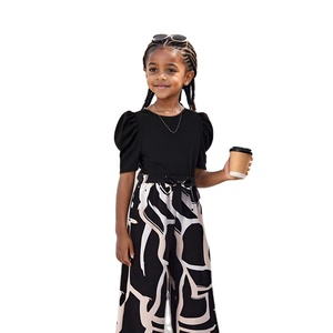 Conjunto Infantil Estilo Coreano de 2 Piezas, Top Moderno con Mangas Abullonadas + Pantalones Anchos Florales, Trajes Casuales para Niñas - Product Image 4