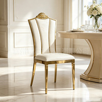 Chaises d'hôtel modernes de luxe dorées |   Chaises empilables portables en acier inoxydable pour banquets de mariage et événements, pour hôtels et utilisation en extérieur