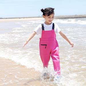 Wader de poitrine en PVC pour enfants Beach Tidal Flats Play Wader pour enfants imperméable et léger respectueux de l'environnement avec des bottes - Product Image 5