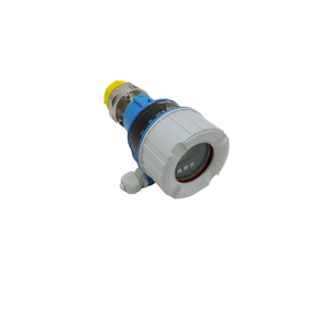 Serie E+H PMC51 Tipo Martillo, Digital Inteligente, Operación 4-20mA - Product Image 3