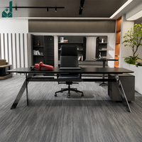 Bureau de direction ergonomique de luxe moderne avec pieds en aluminium poli 8K en forme de X, placage de bois E0, table de bureau créative écologique